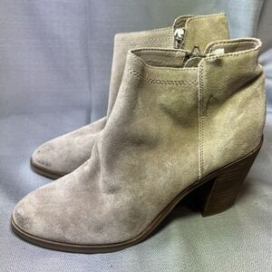 Dolce Vita Women's Spade Pointed Toe Suede Tan Ankle Booties Size 10
